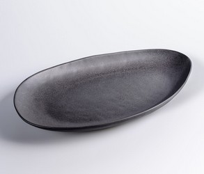 Mesapiu Ovale schotel in fijn aardewerk Miro Basalt 22 x 39 cm